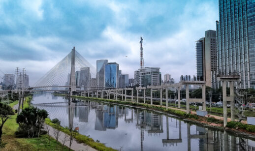 Construtoras crescem em mercado sólido em São Paulo