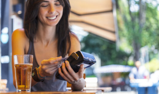 Índice SafraPay aponta crescimento do comércio e serviços